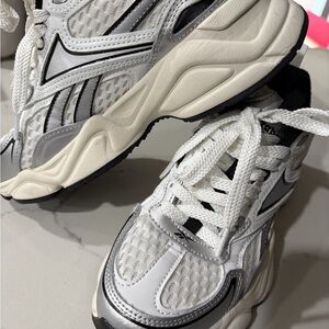 Reebok White and Black Athletic Shoes